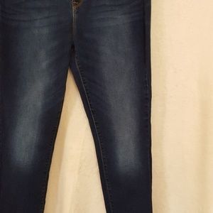 Old Navy Jeans - Old Navy rockstar jeans Old Navy Jeans - Old Navy rockstar jeans